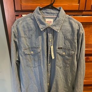 Men’s wrangler iconic cowboy wash denim shirt